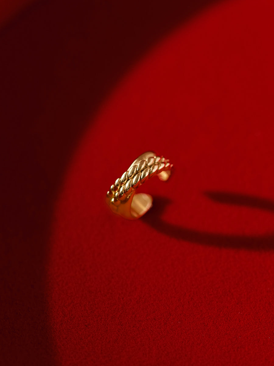 Retro Braided Earcuff