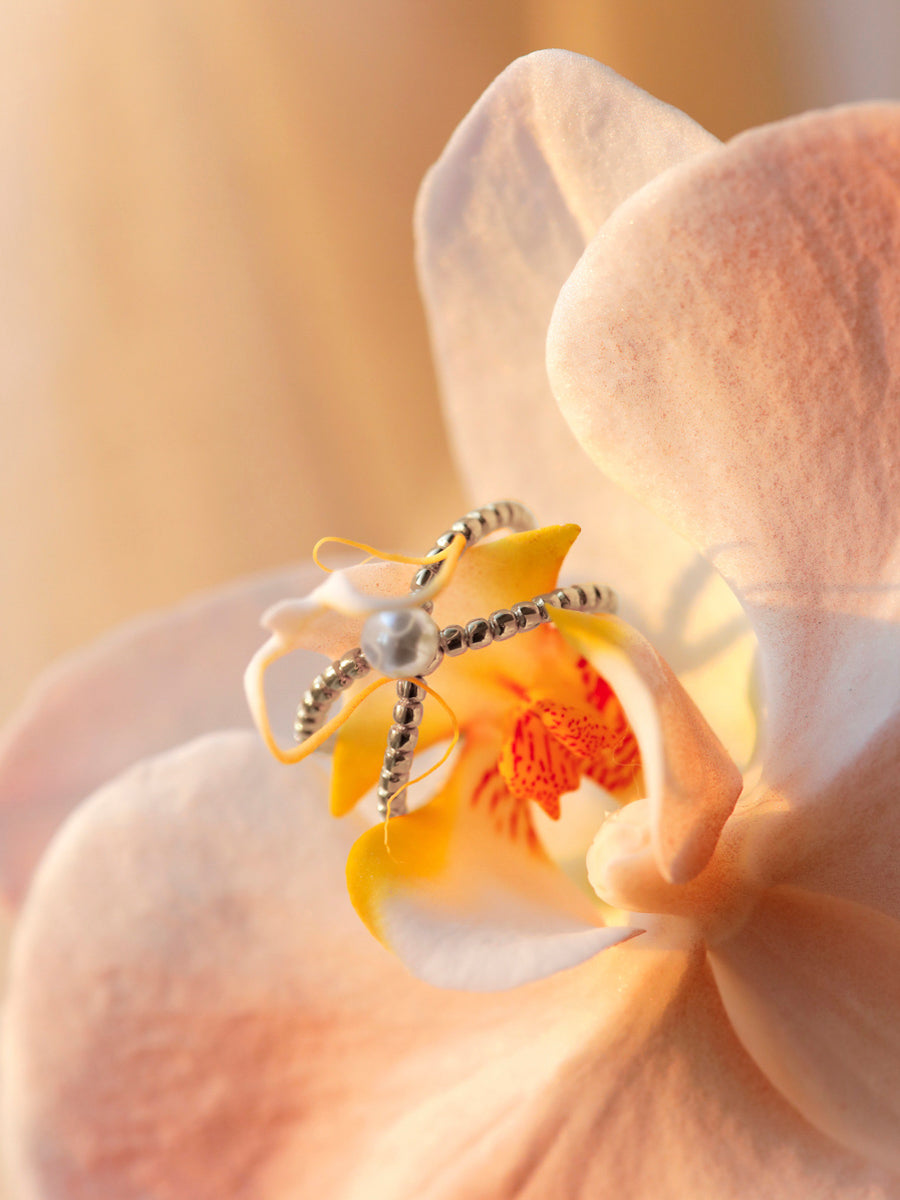Elegant Pearl Ring