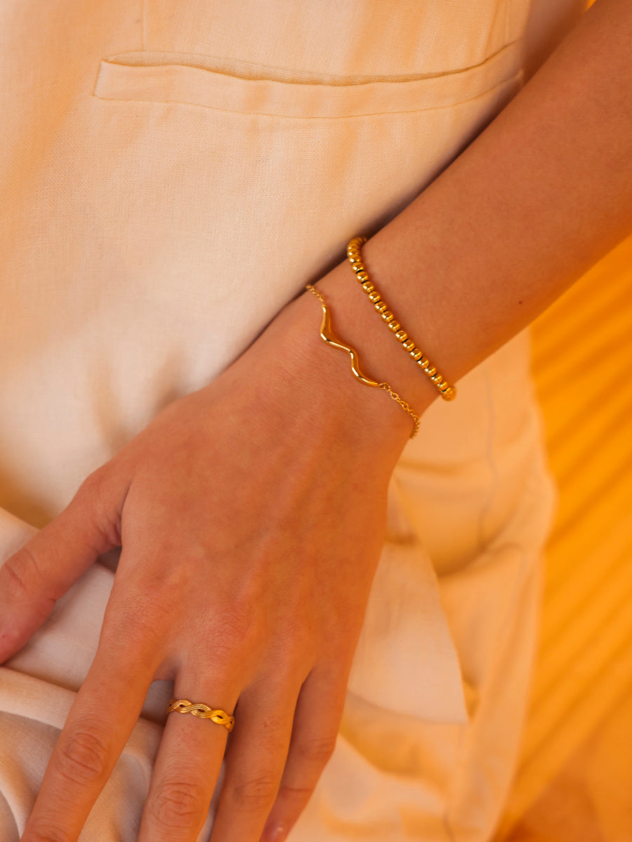 Wavy Line Ring