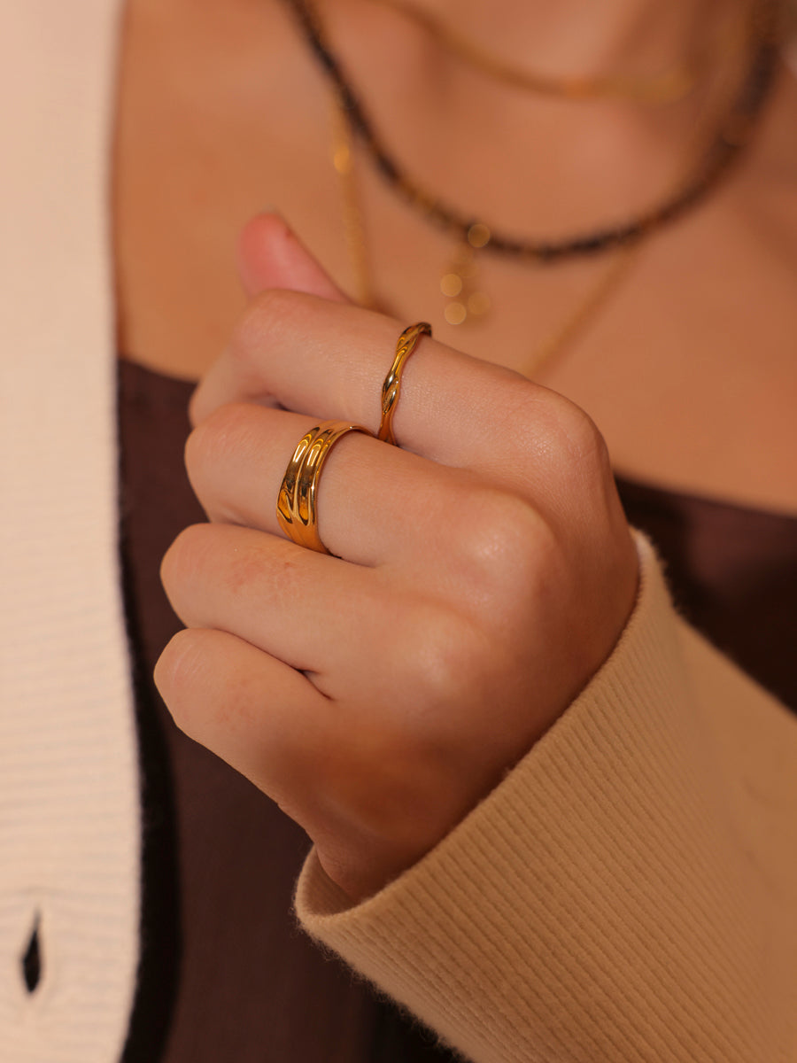 Flowing Grace Ring