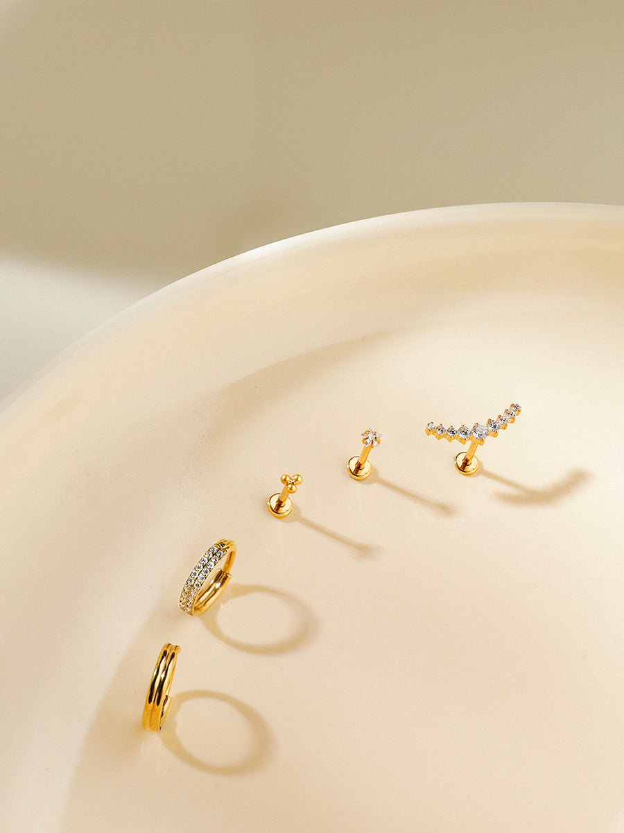 Sparkling Curves Titan Piercing