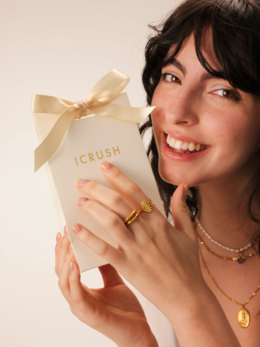 GESCHENKVERPACKUNG-Gold Ribbon
