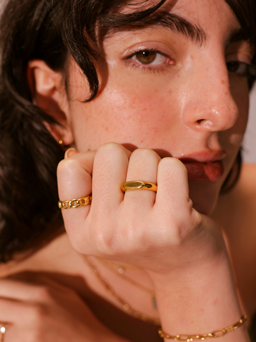 Twisted Knot Ring