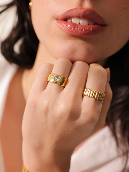 Stepwise Beauty Ring
