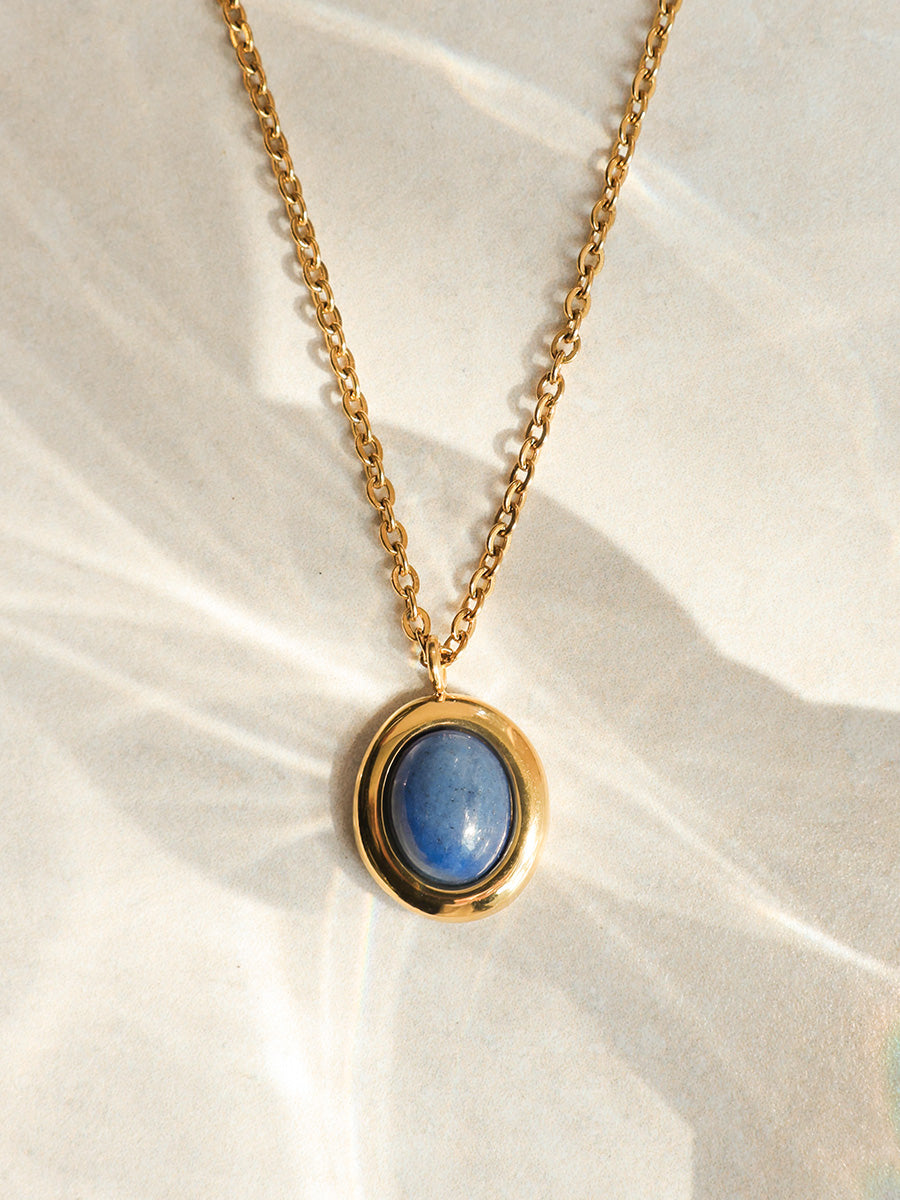 Chasing Starlight Dark Blue Kette