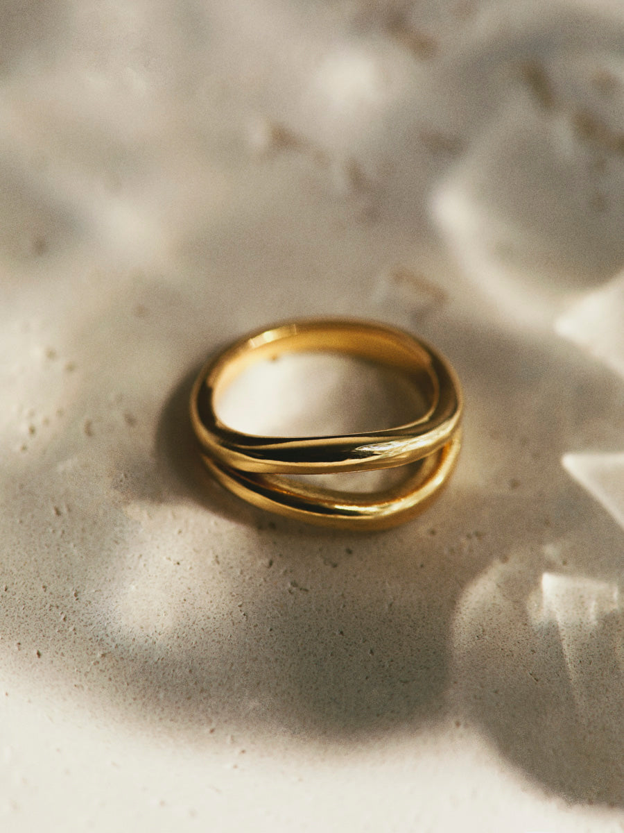 Chic Wave Ring
