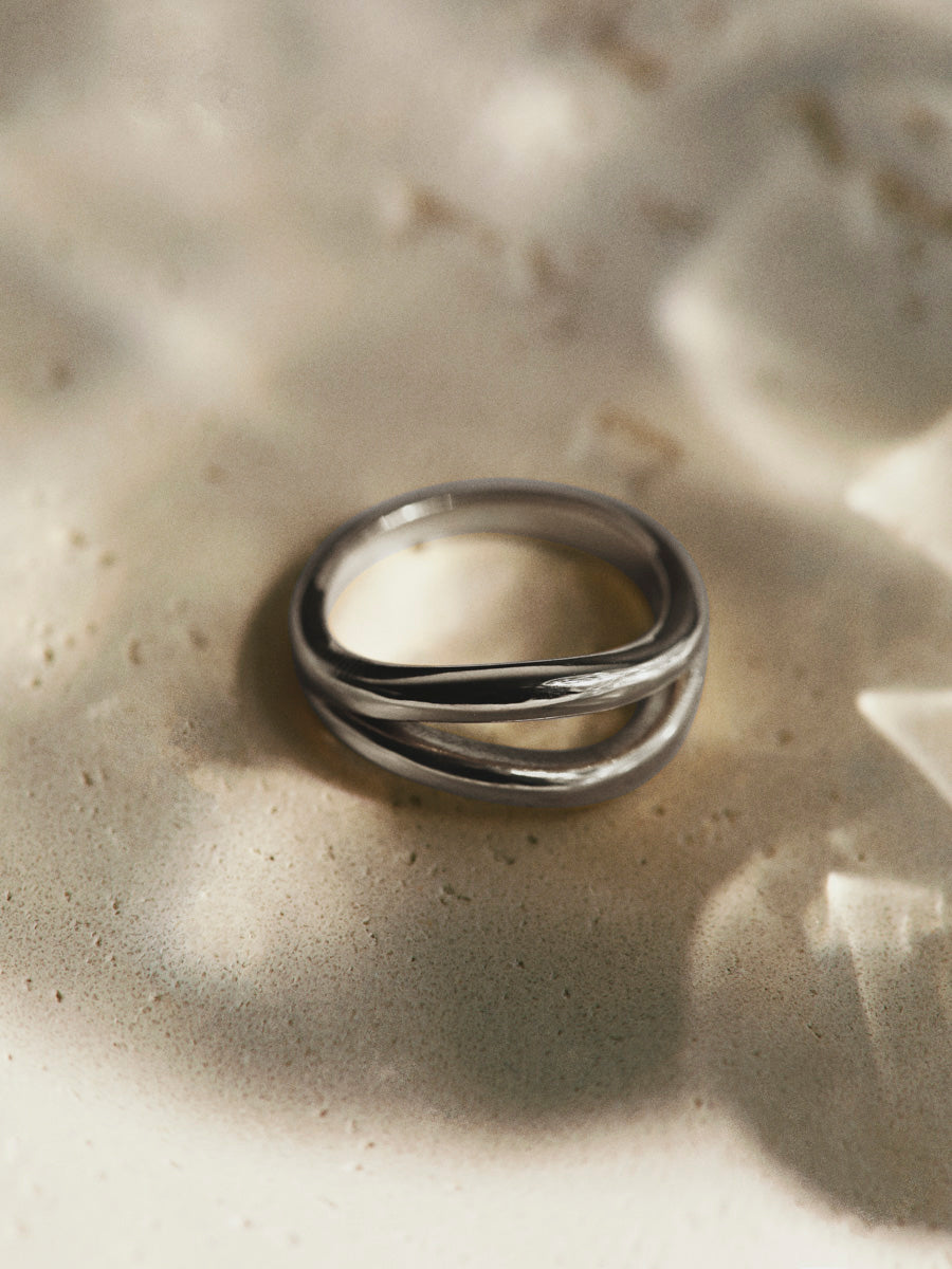Chic Wave Ring