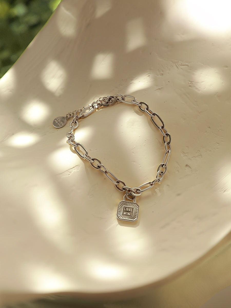 Love Wins ARMBAND