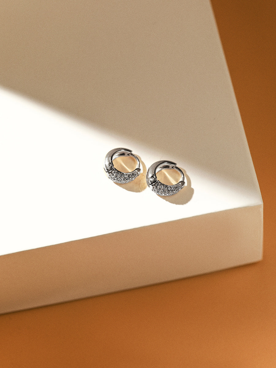 Sparkling Hoop Small Ohrringe