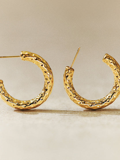 Textured Stud Ohrringe