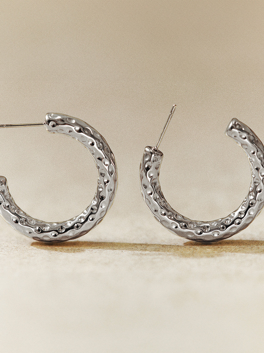 Textured Stud Ohrringe