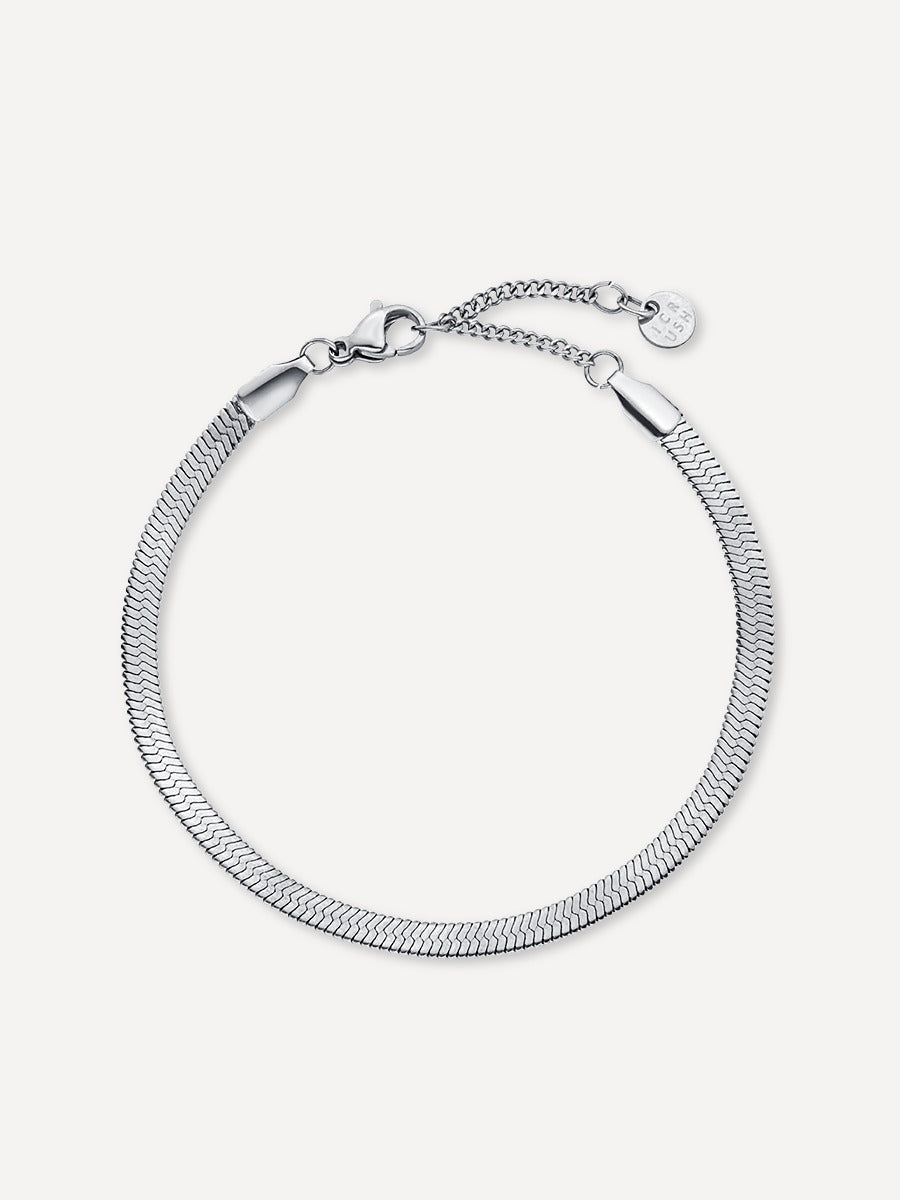 Wide Sleek Armband