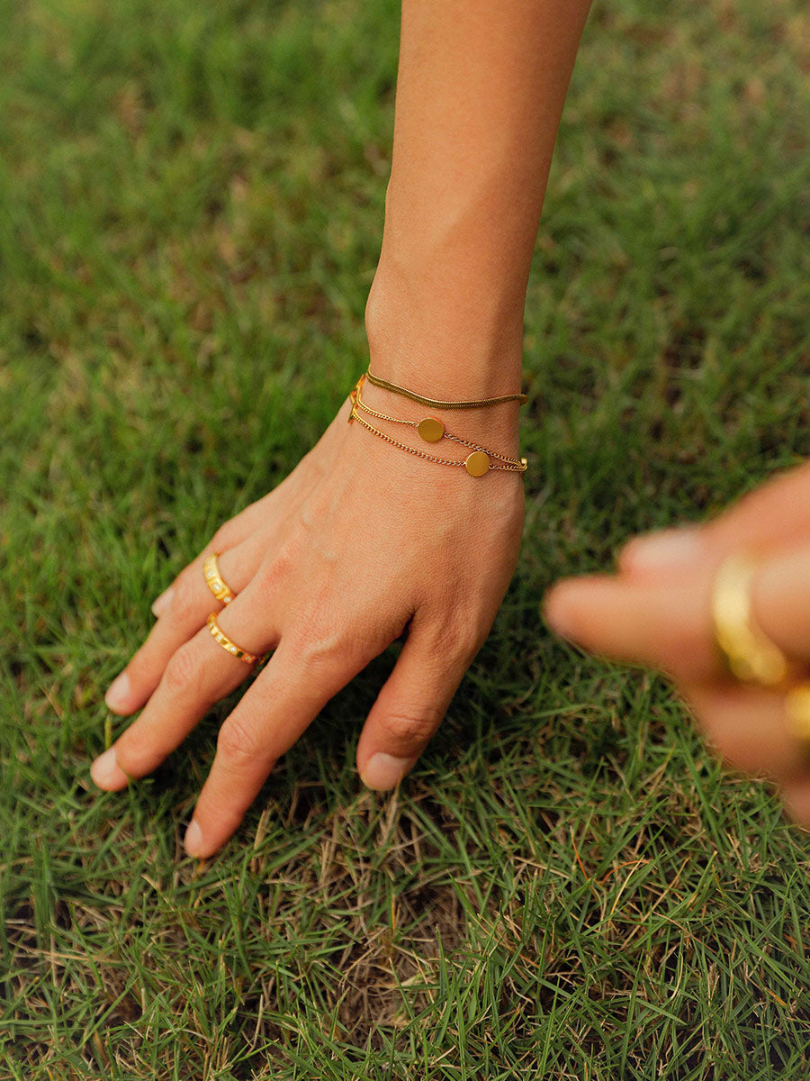 Concise ARMBAND