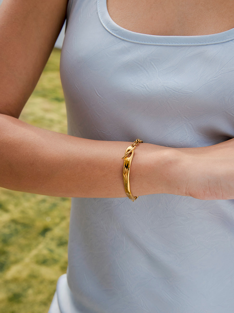 Timeless Elegance ARMBAND