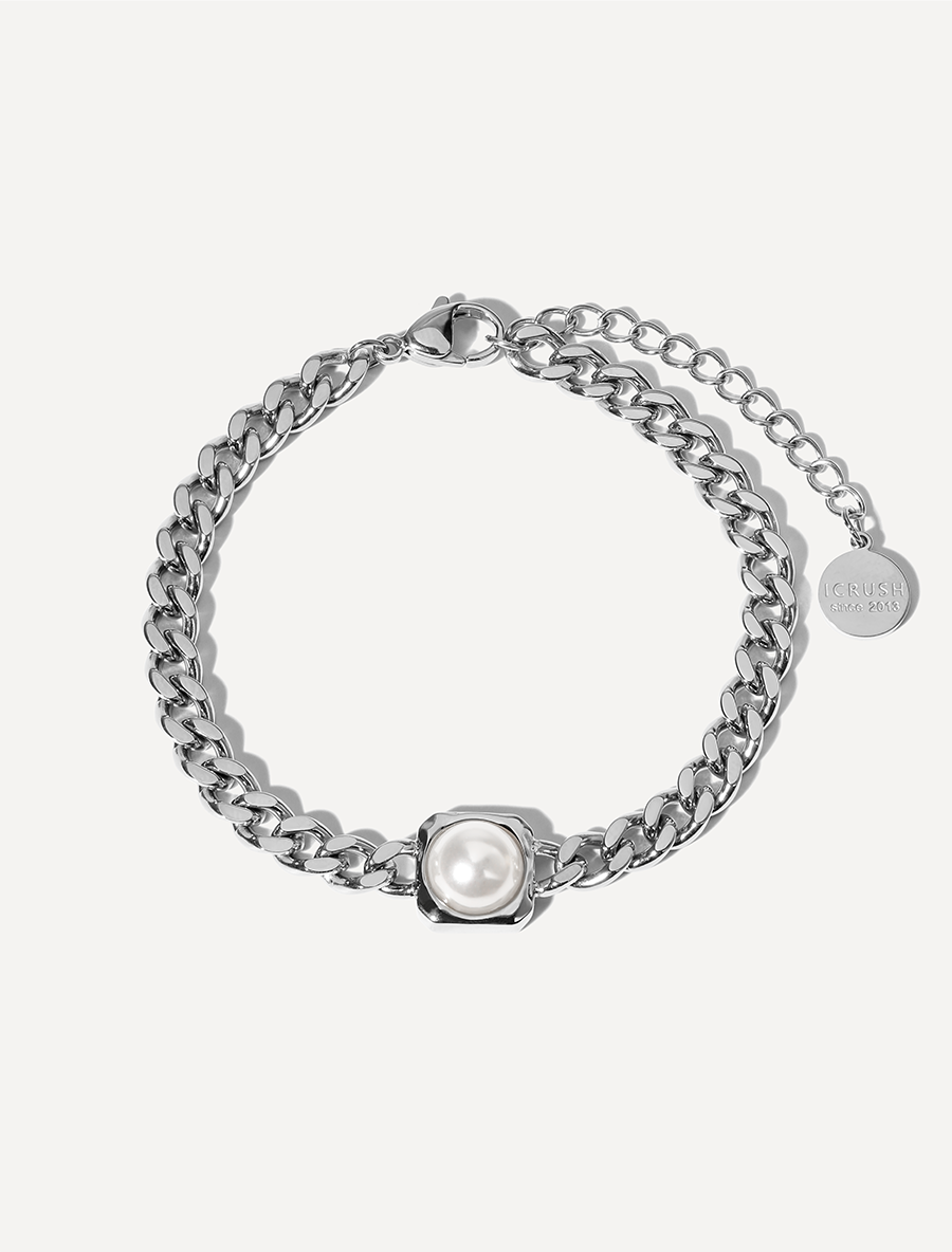 Modern Edge Pearl ARMBAND