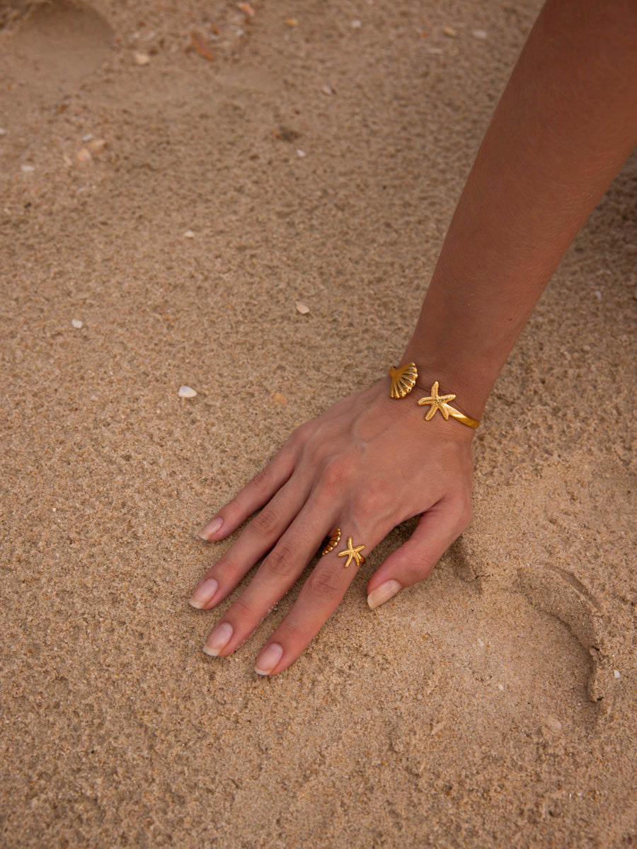 Shell Starfish Armcuff