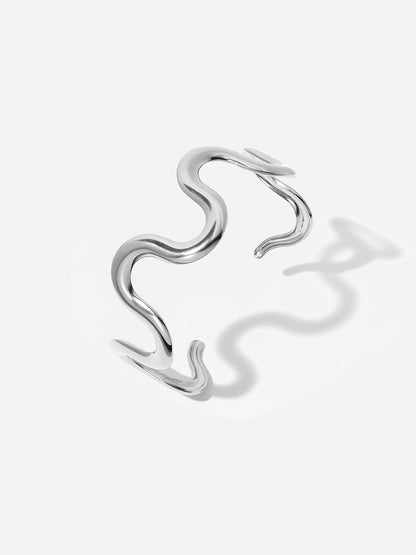 Elegance Wave Armcuff