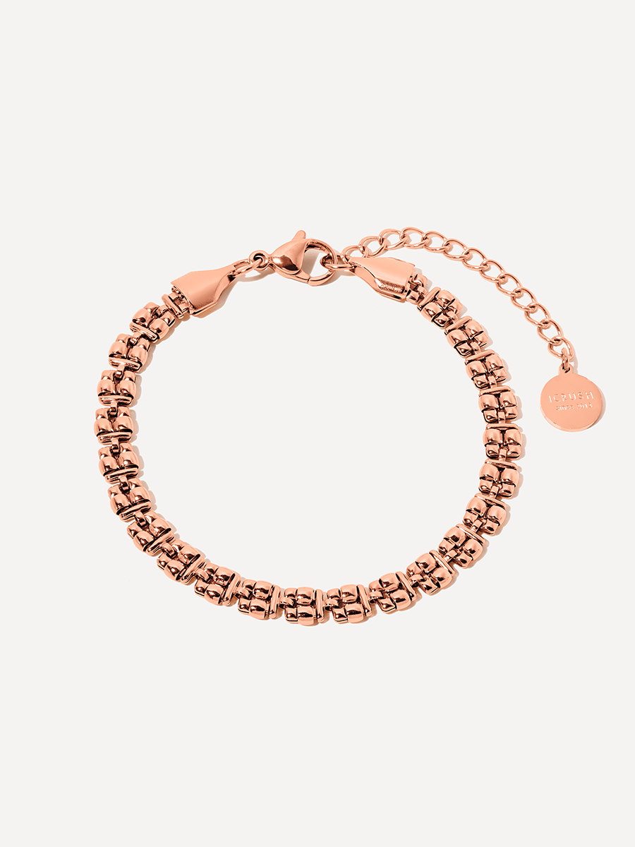 Bold Allure ARMBAND