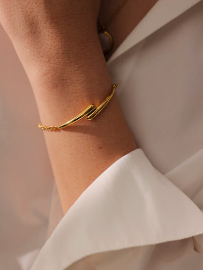Curve Grace ARMBAND