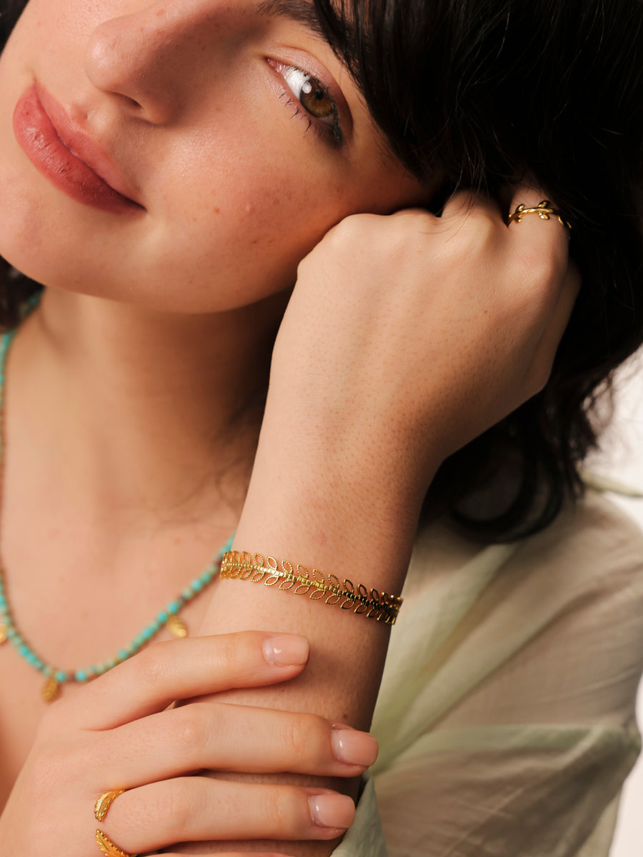 Leafy Embrace Armcuff