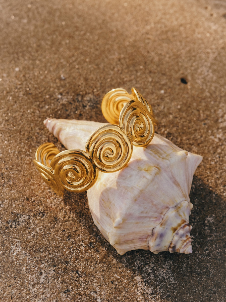 Cyclic Beauty Armcuff