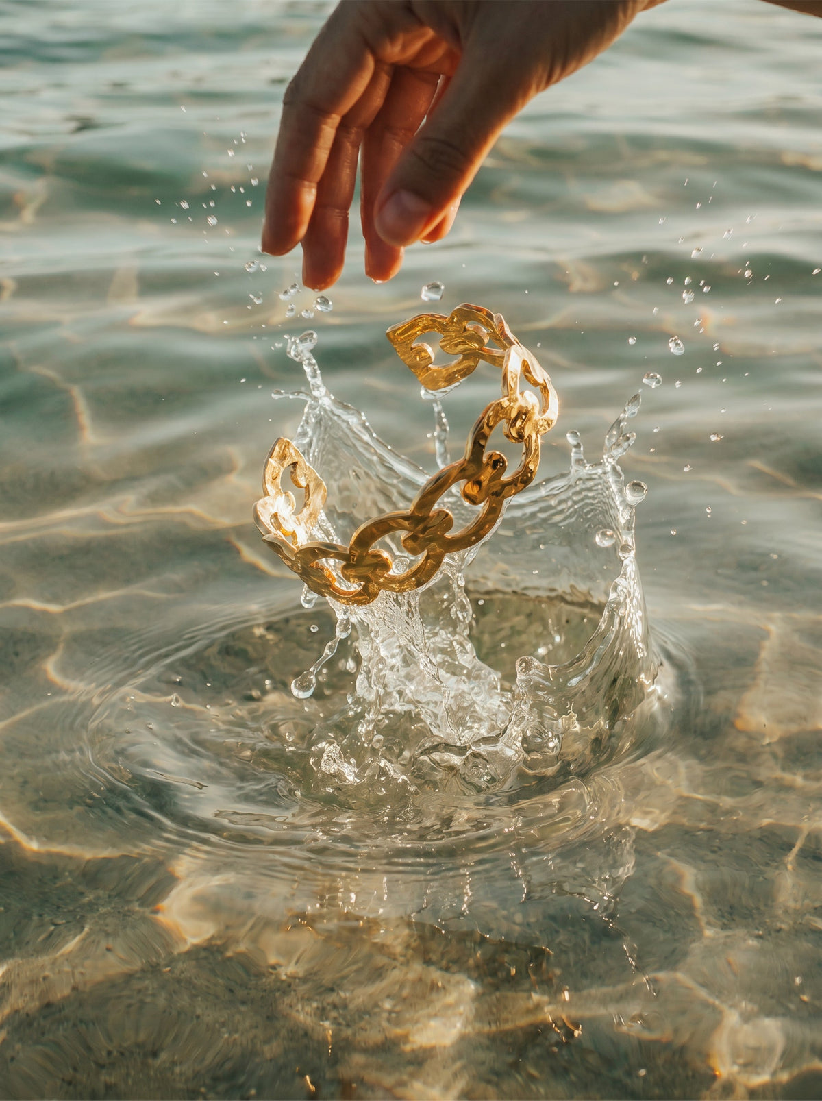 Modern Eternity Armcuff