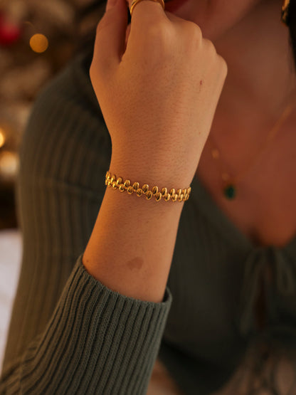 Entwined Imprint Armcuff