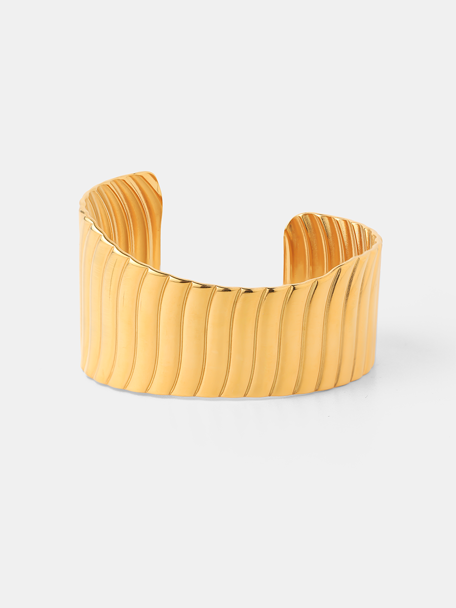 Fluid Ripple Armcuff