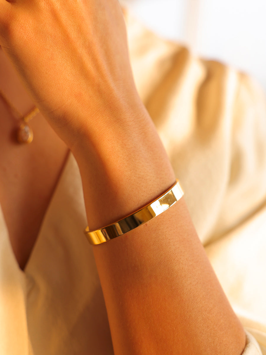 Eclipse Halo Bold Armcuff