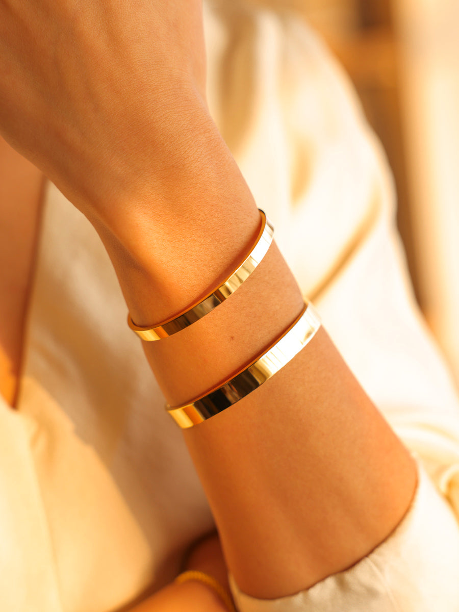 Eclipse Halo Medium Armcuff