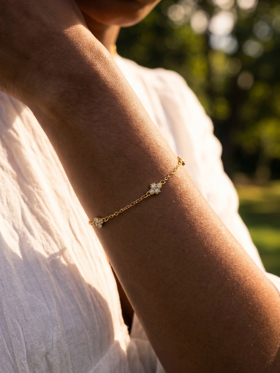 Gleaming Delight ARMBAND