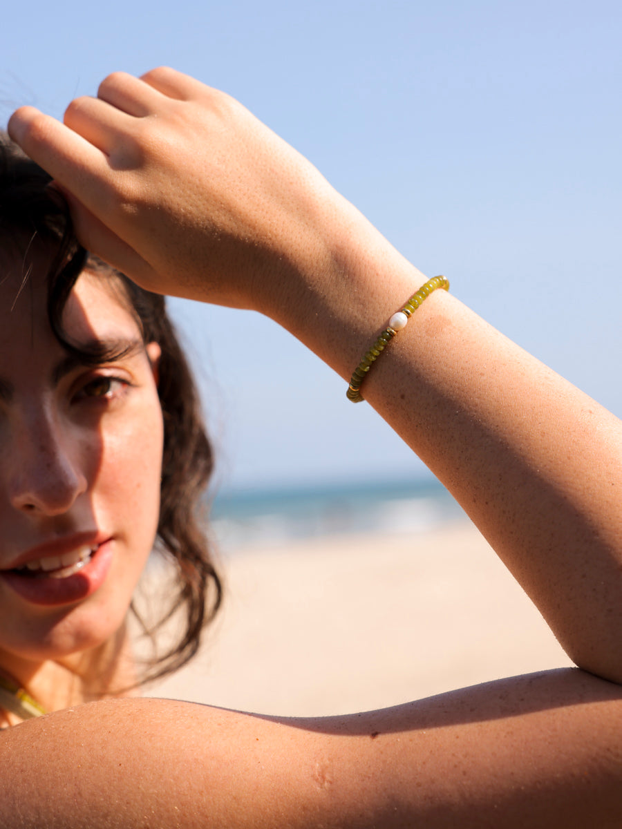 Pearl Dawn Dark Green ARMBAND