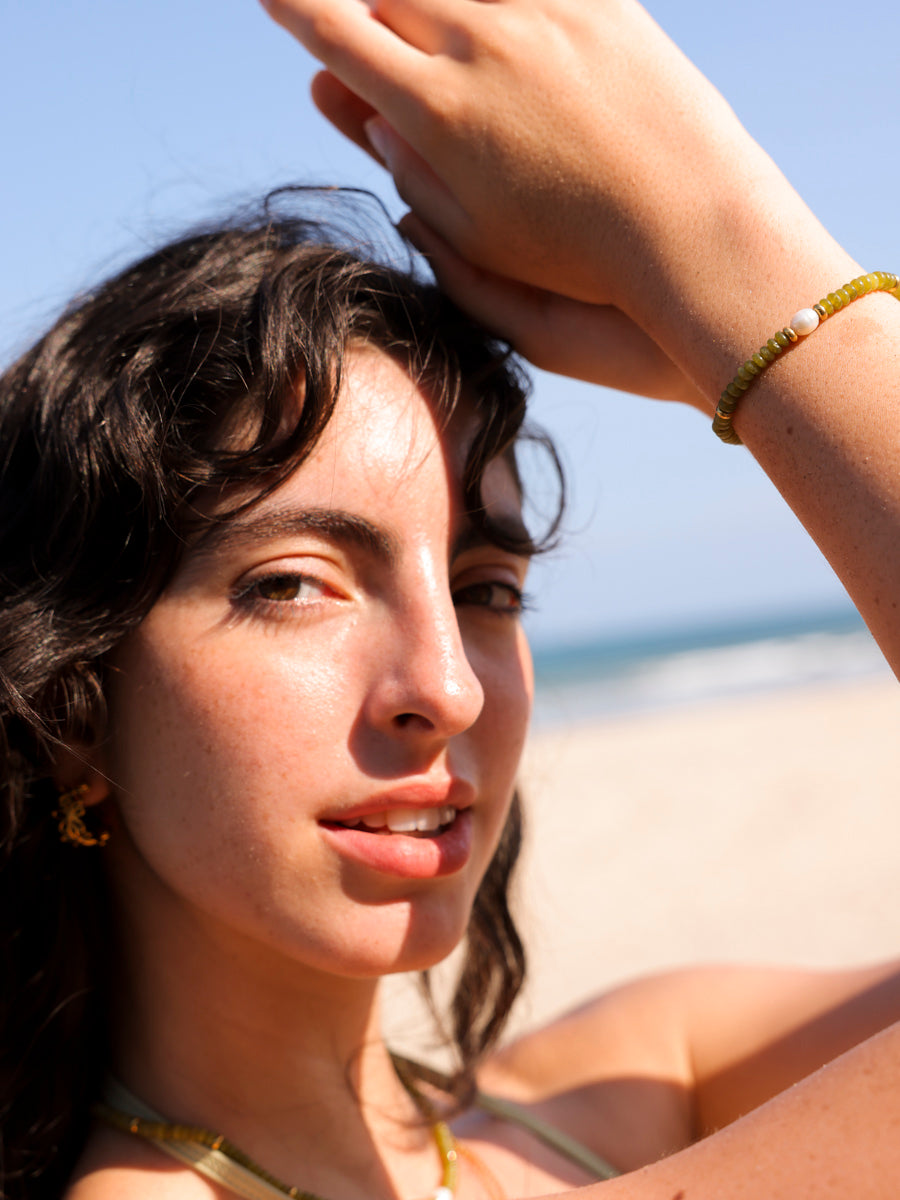 Pearl Dawn Dark Green ARMBAND