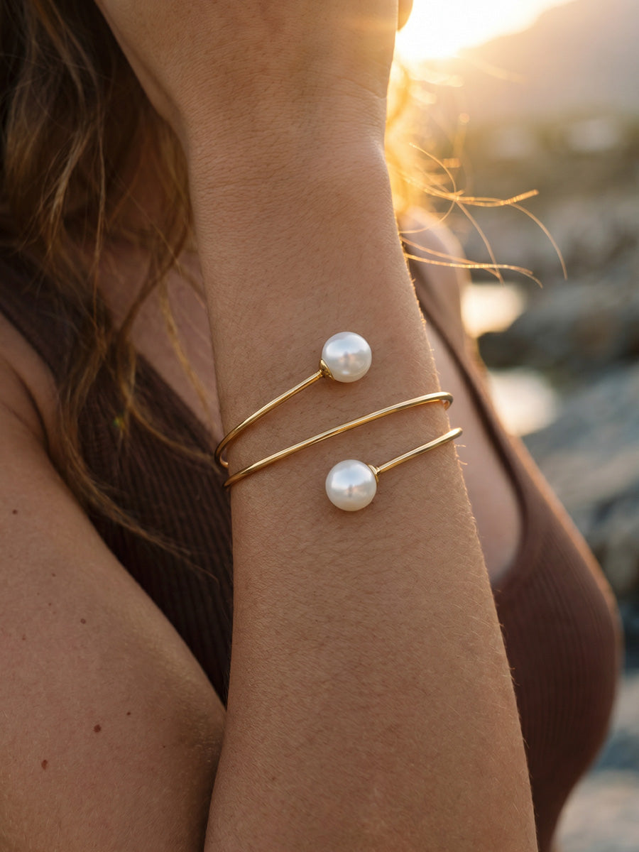 Pearl Night Armcuff