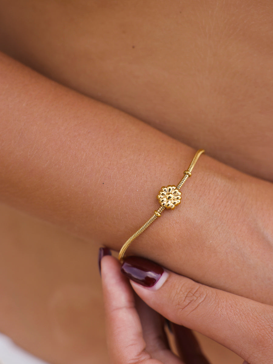 Elegant Blossom ARMBAND