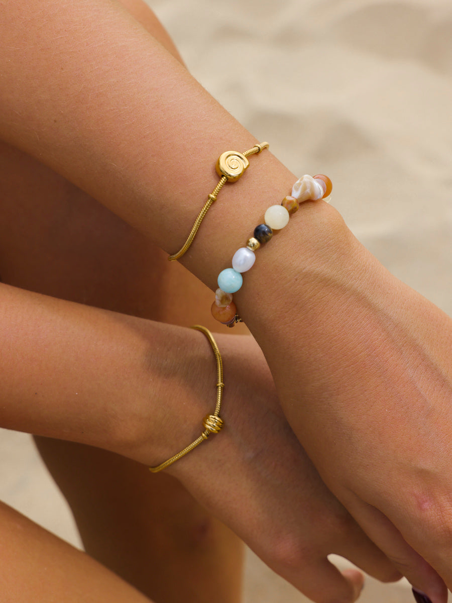 Serene Elegance ARMBAND