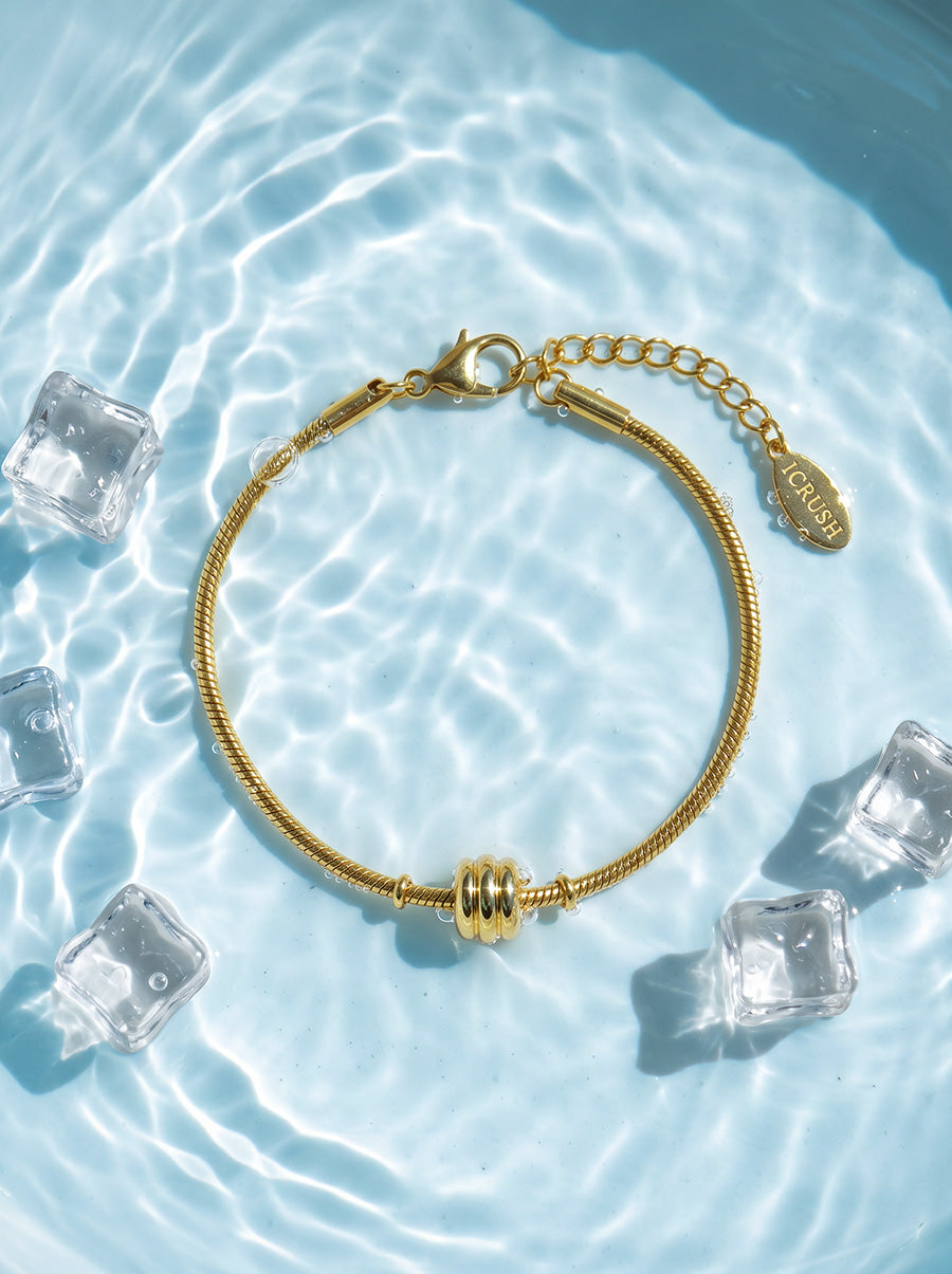 Serene Elegance ARMBAND
