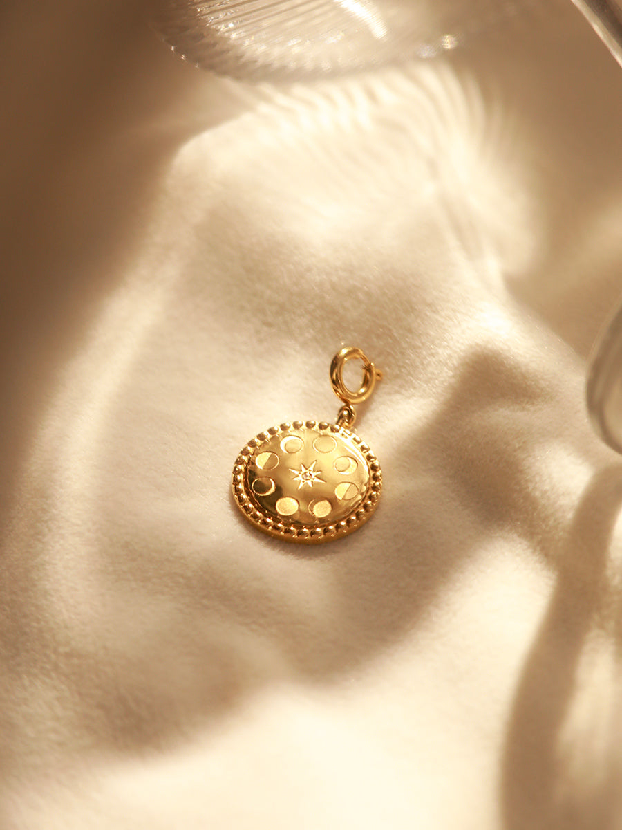 Moon Phase Glow Ketten-Charm
