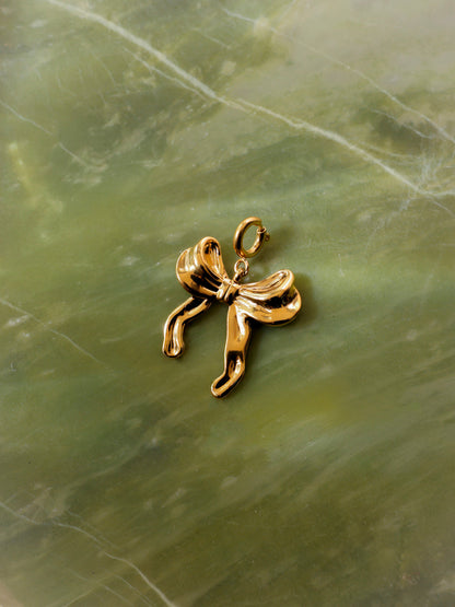 Playful Bow Ketten-Charm