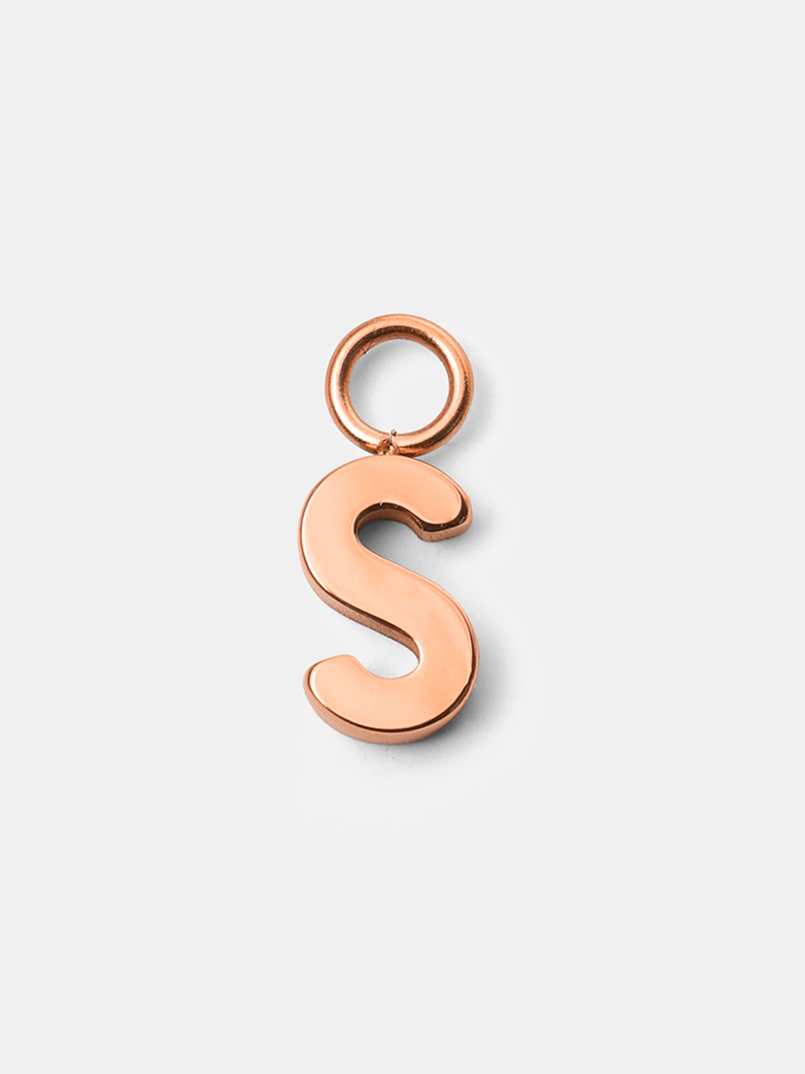 Pure Letter Ohrring-Charms