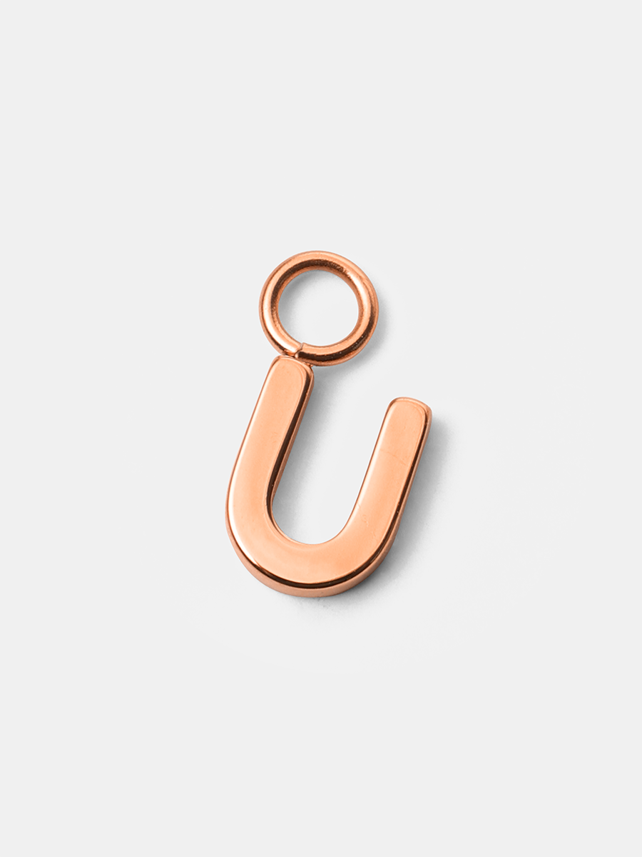 Pure Letter Ohrring-Charms