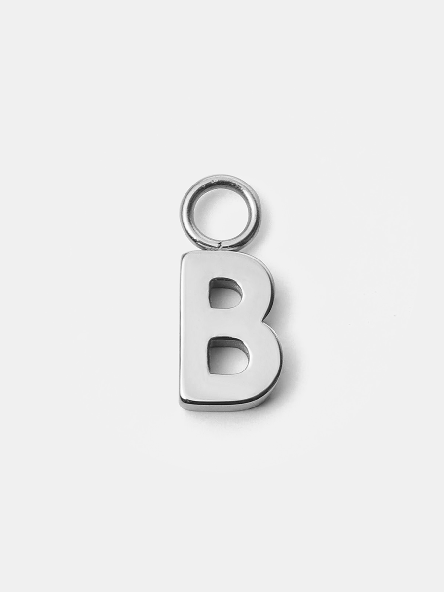 Pure Letter Ohrring-Charms