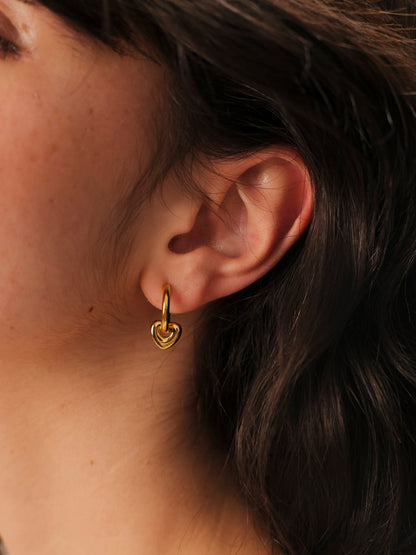 9,3×10,2mm Loving Embrace Small Ohrring-Charm