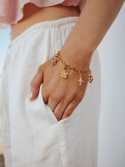 Sky Explorer Ketten-Charm