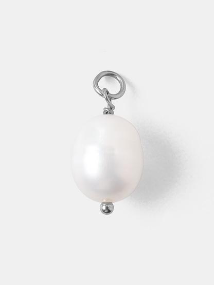 Vintage Pearl Ohrring-Charm