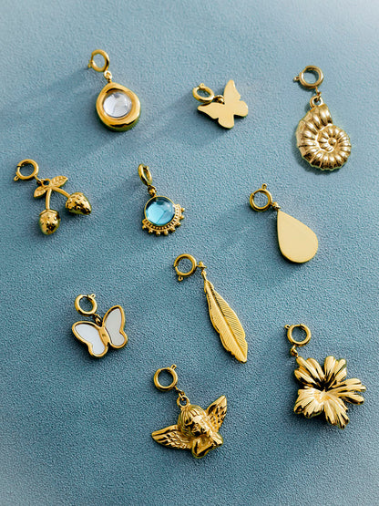 Graceful Feather Ketten-Charm