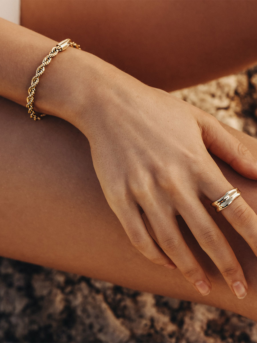 DNA Armband