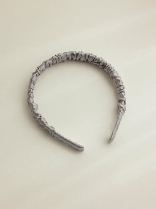 Elegant Hold Pure Silk Haarreif Silver-grey
