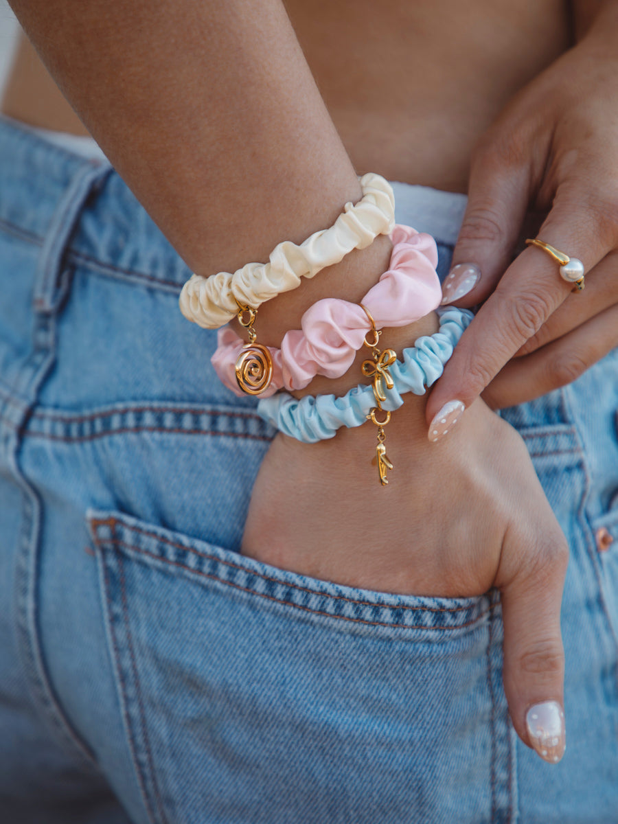 Blissful Pure Silk Scrunchie Cream Blue