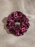 Leopard Beauty Scrunchie Pink